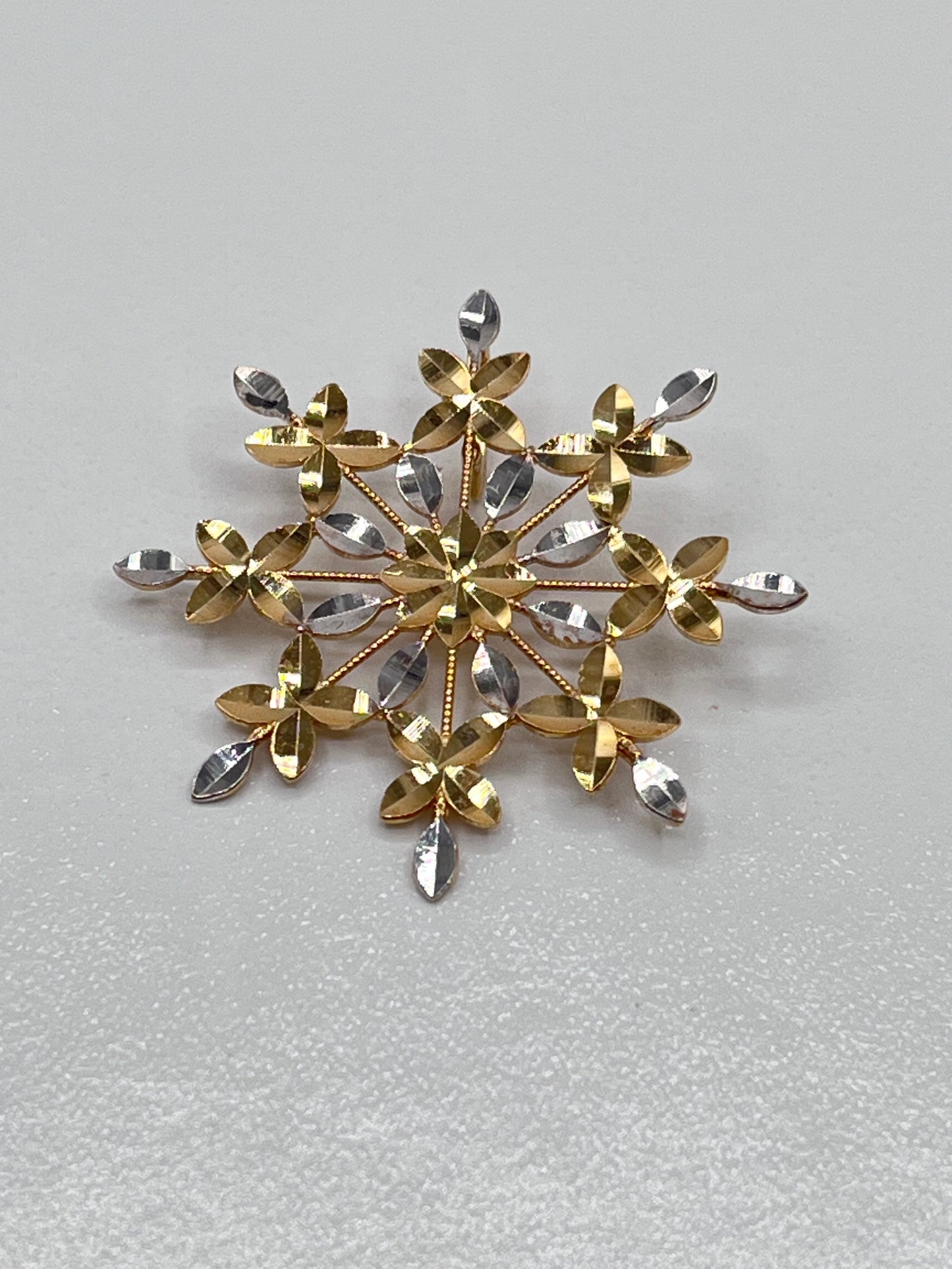 JCM Jacmel Jewelry 14K Two Colors White Yellow Solid Gold Diamond Cut Flower Snowflake Pendant 3