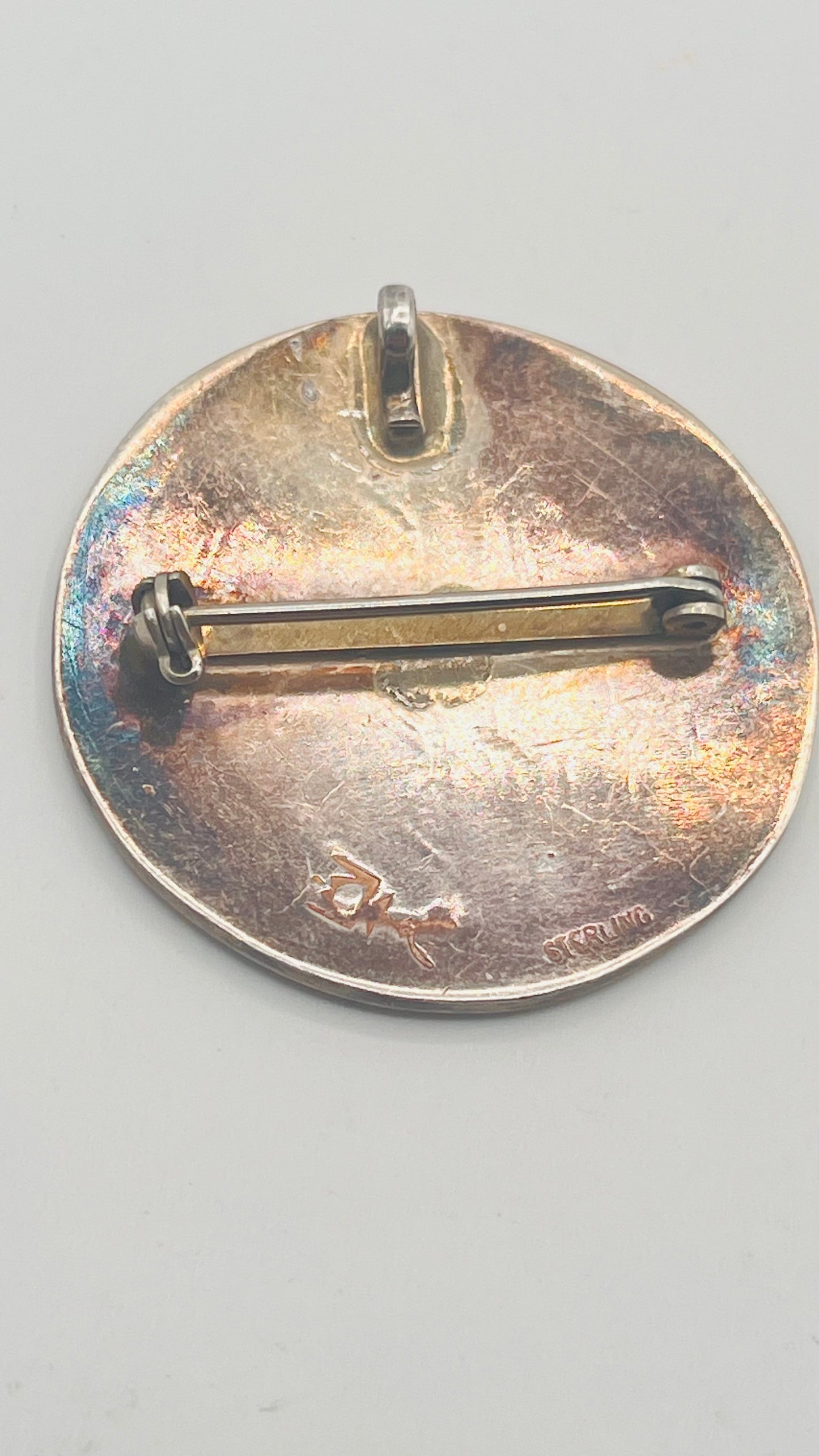 Vintage 925 Sterling Silver Southwestern Hopi Overlay Shield Round Pendant Brooch 2