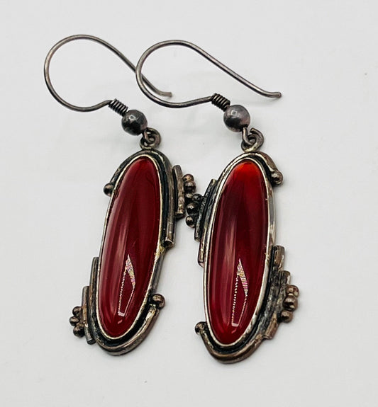 Vintage Sterling Silver 925 Dangle Hook Earrings Red Maroon Oval Carnelian Stone 1