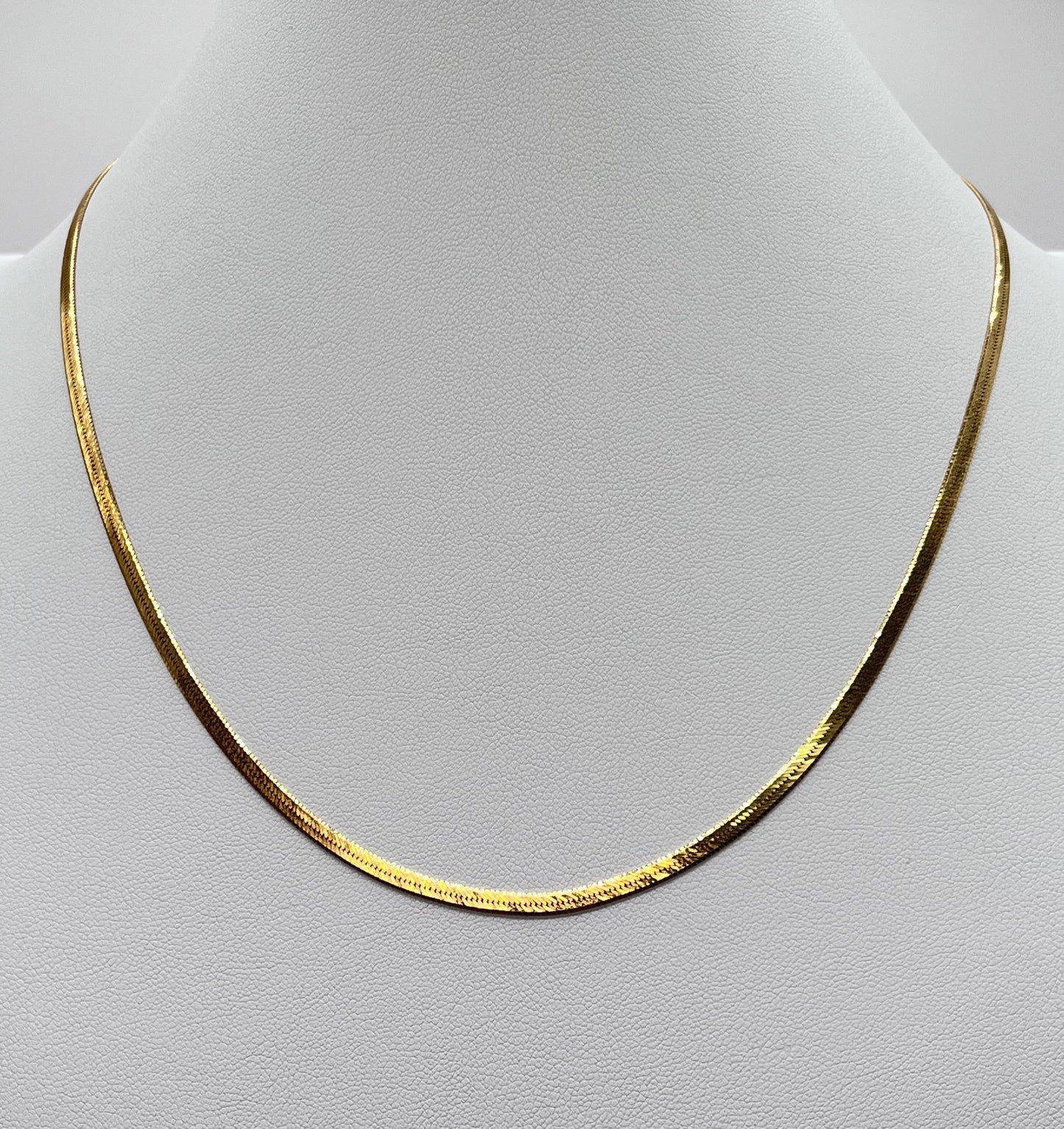 14K Solid Gold Herringbone Chain Necklace Made In Italy 2