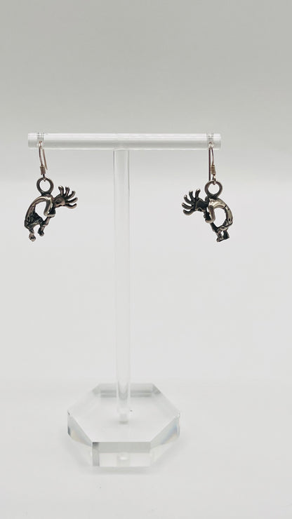 Vintage 925 Sterling Silver Dangle Dancing Kokopelli Earrings 3