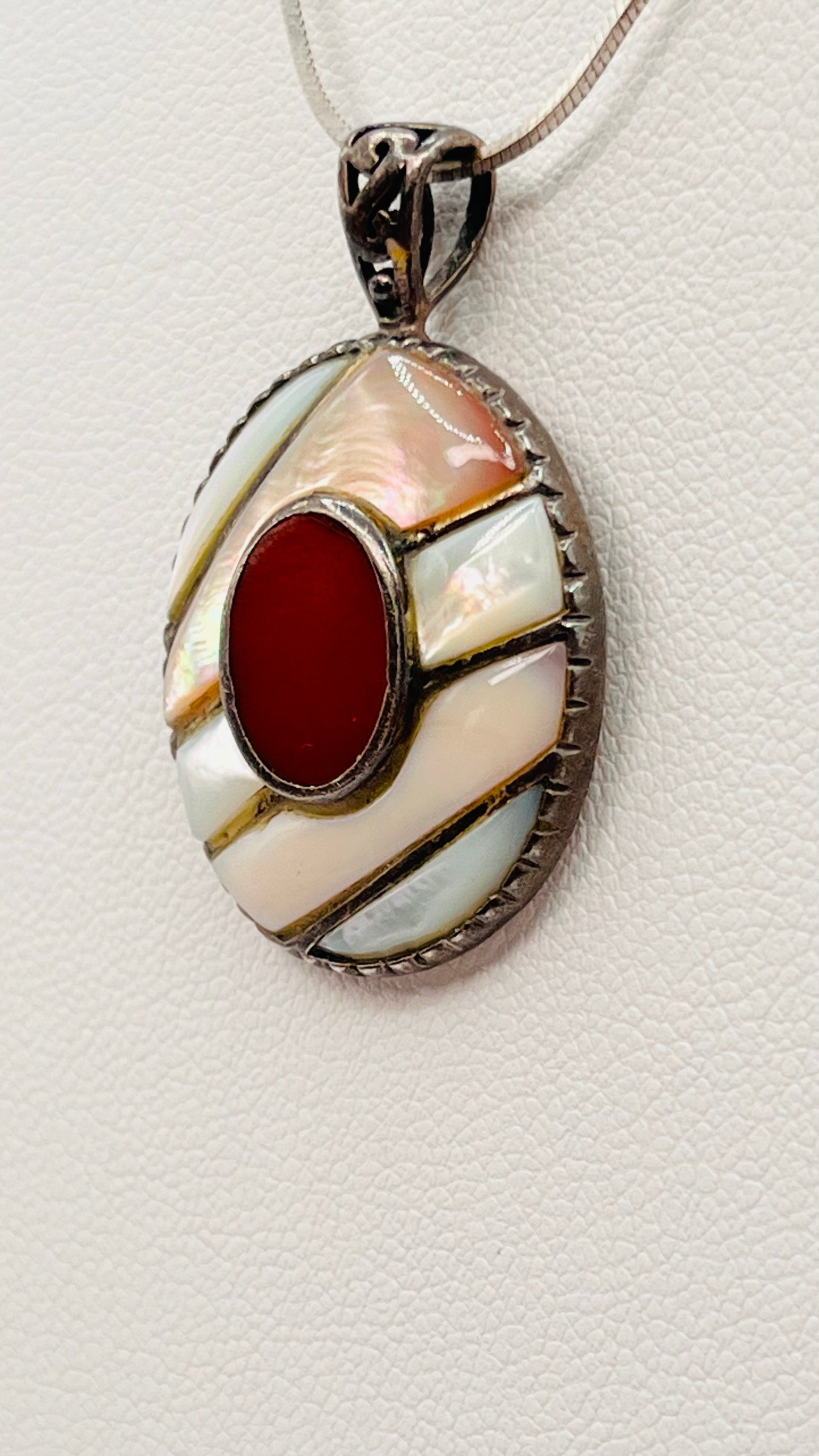 925 Sterling Silver Red Coral MOP Mother Of Pearl Abalone Asymmetric Inlay Oval Pendant 5