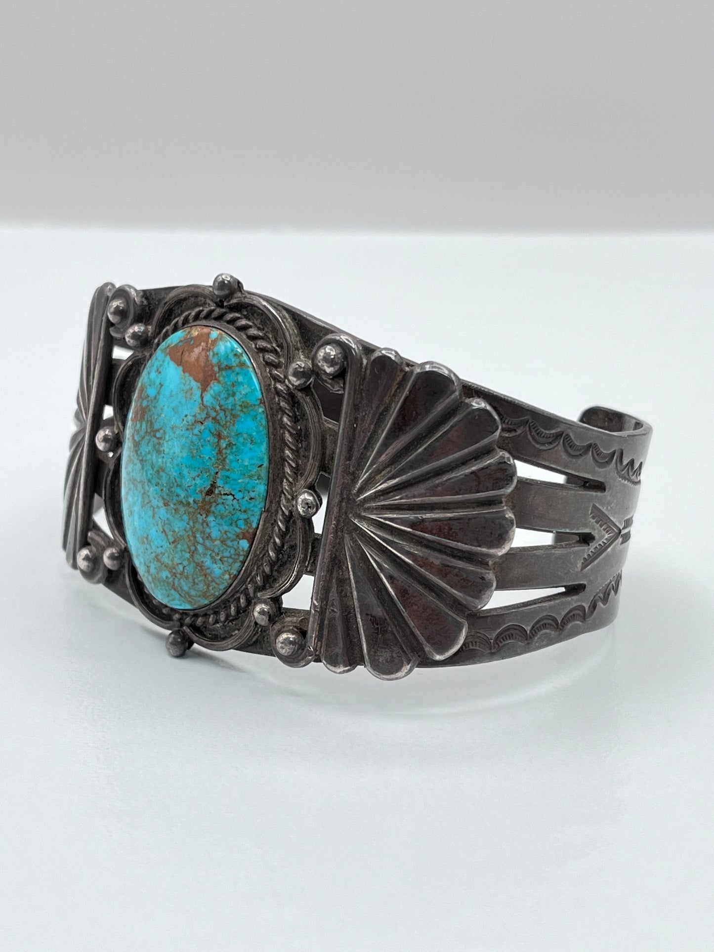 Vintage Native American Navajo Style Sterling Silver Turquoise Cabochon Cuff Bracelet 2