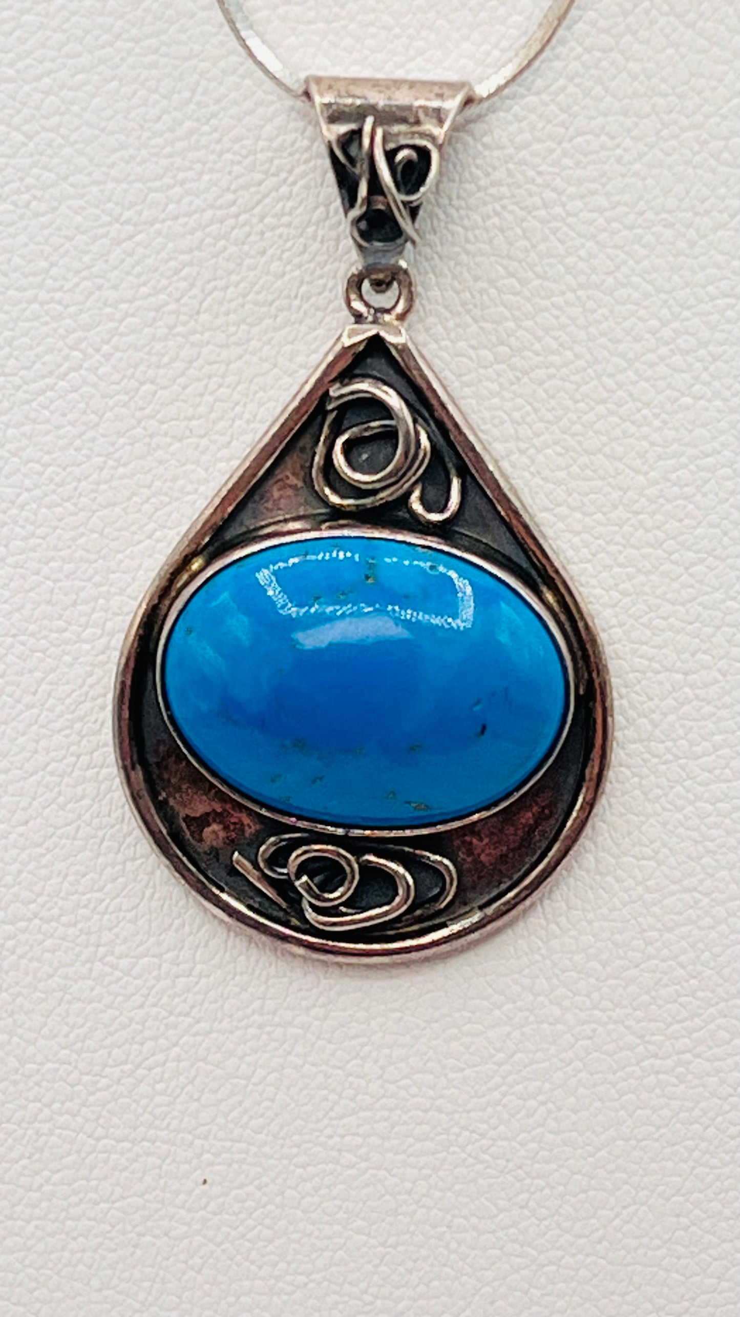 Vintage Rare 925 Sterling Silver Teardrop Pendant Oval Cabochon Aqua Blue Accent 5