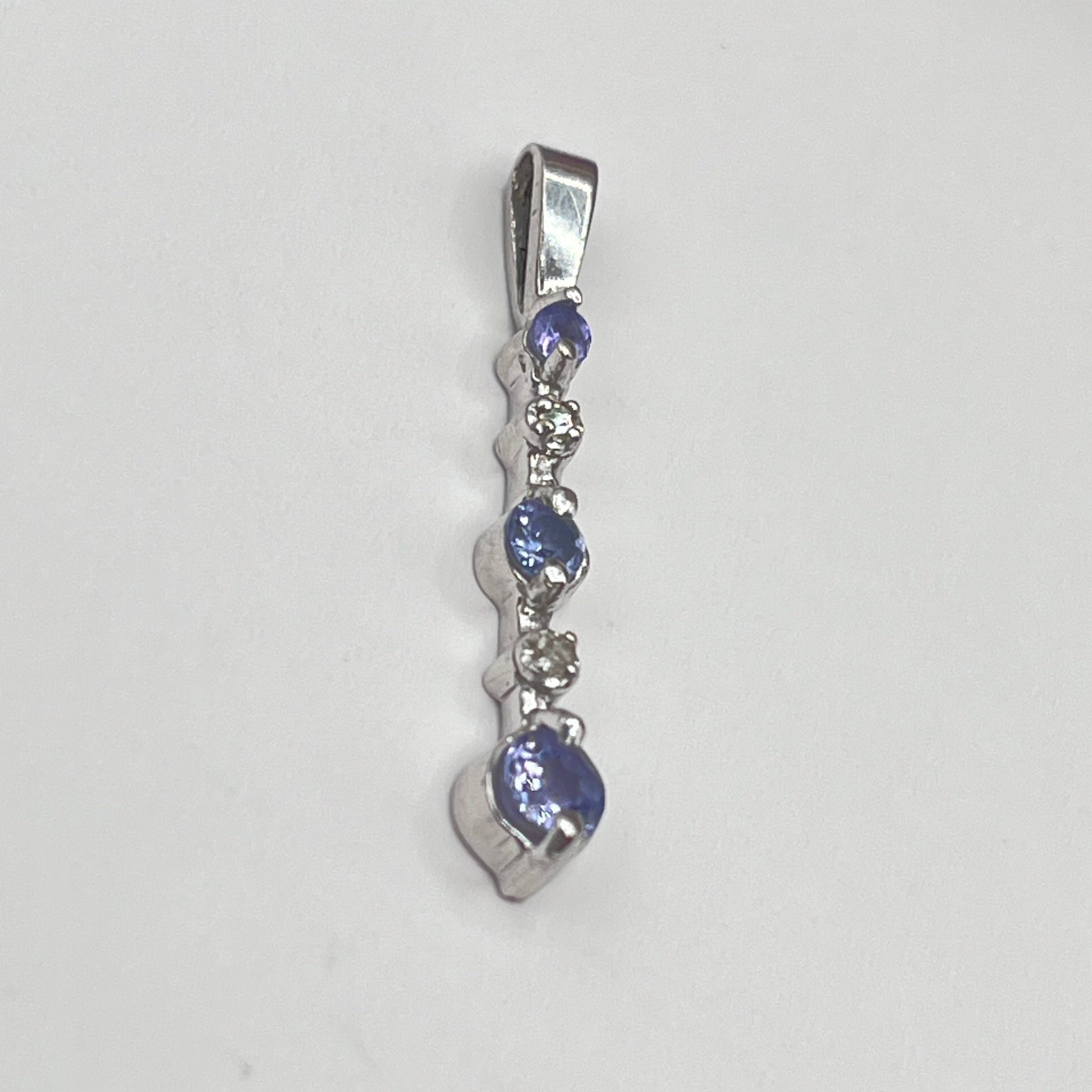 10K White Gold Tanzanite Diamonds Five Stones Stick Pendant 1